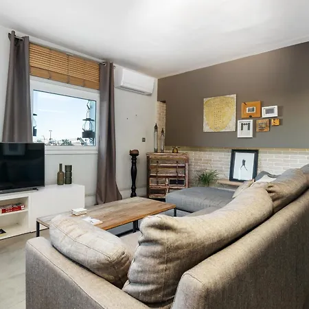 Lägenhet Bright 57m² 1br Ac Parking 32
